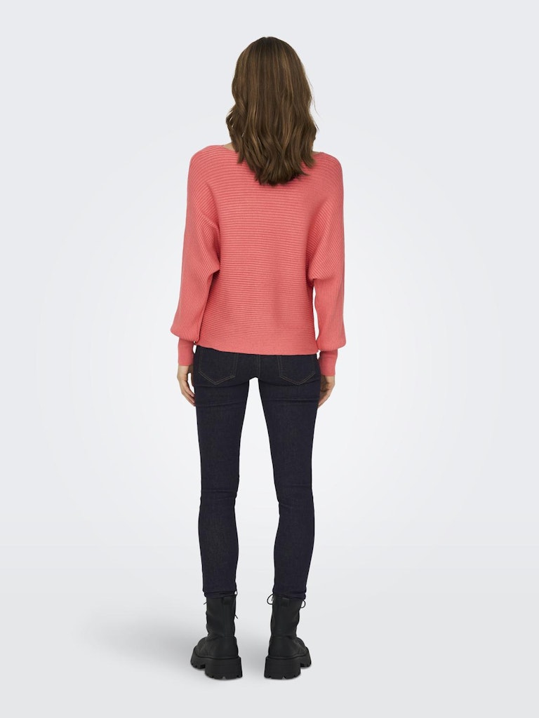 ONLY_FallWinter2022_4086739_15226298_3.jpg