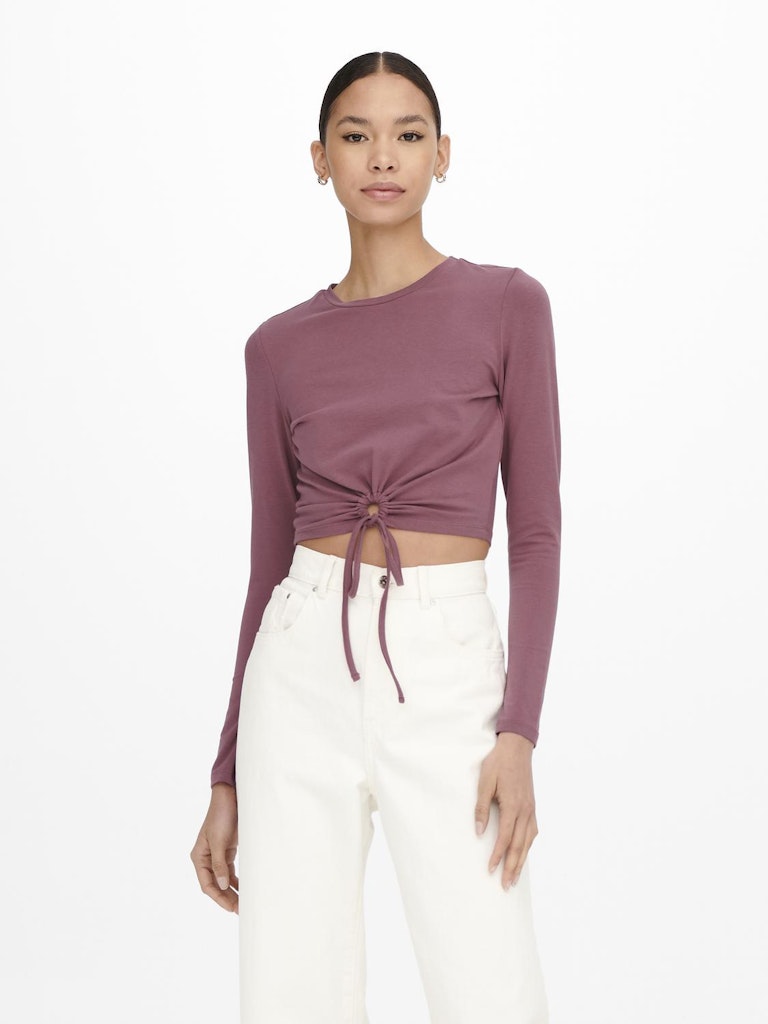 ONLY_SpringSummer2022_4069032_15277628_3.jpg