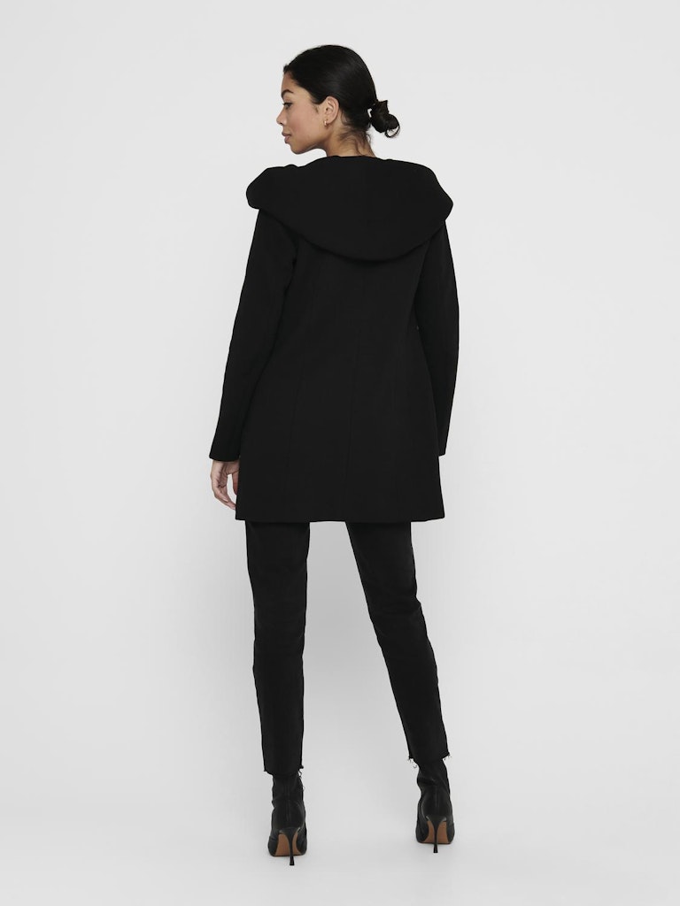 ONLY_FallWinter2019_2656054_15142911_4.jpg