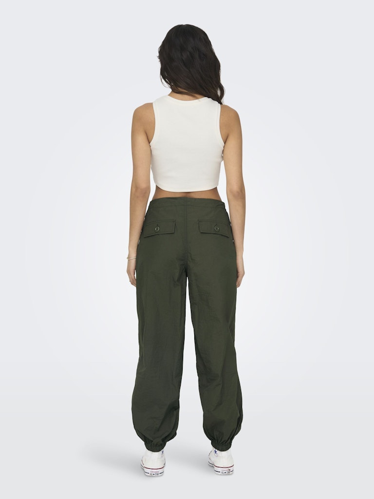 ONLY_SpringSummer2023_cloud-dancer_15282771_4.jpg