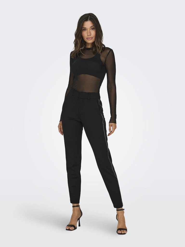 ONLY_Autumnwinter_4402636_15308380_4.jpg