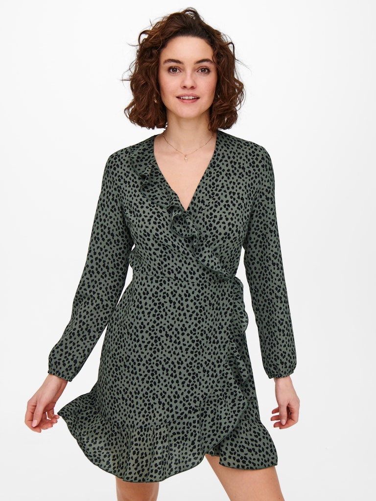 ONLY_FallWinter2022_3471040_15168029_5.jpg