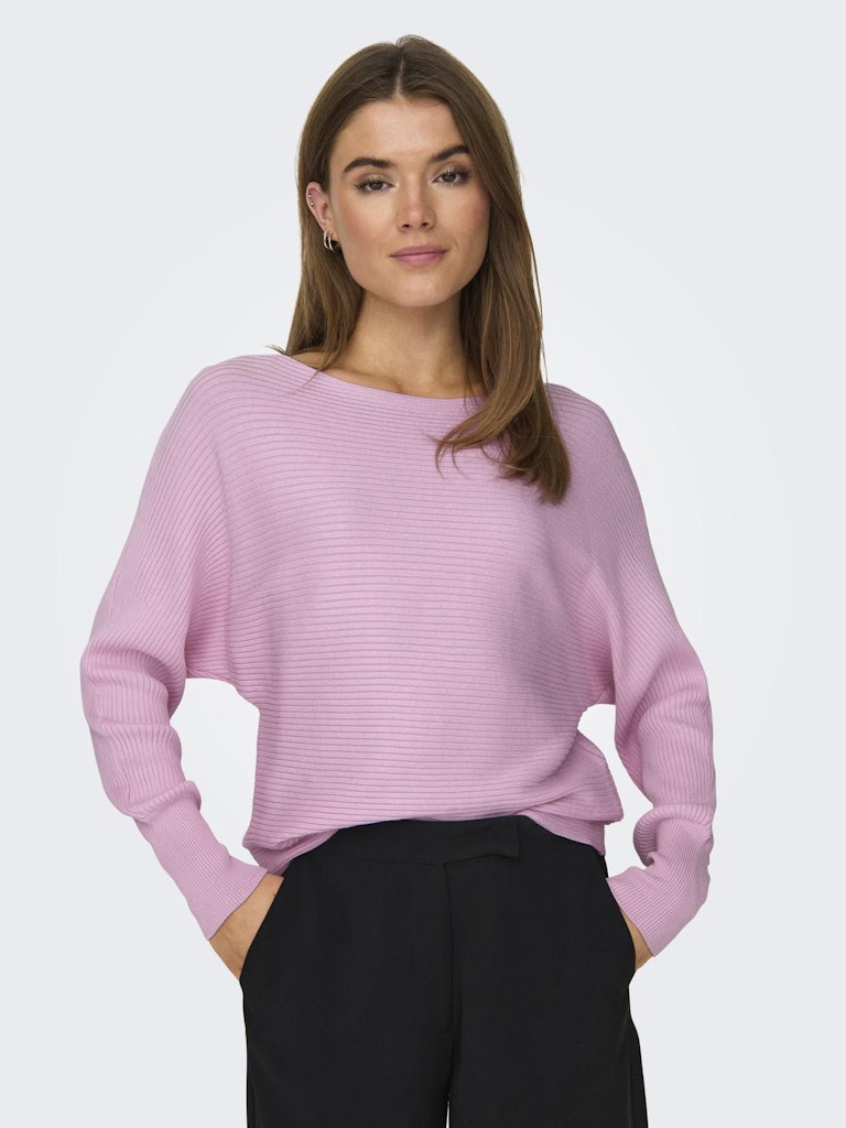 ONLY_FallWinter2022_4394478_15226298_5.jpg