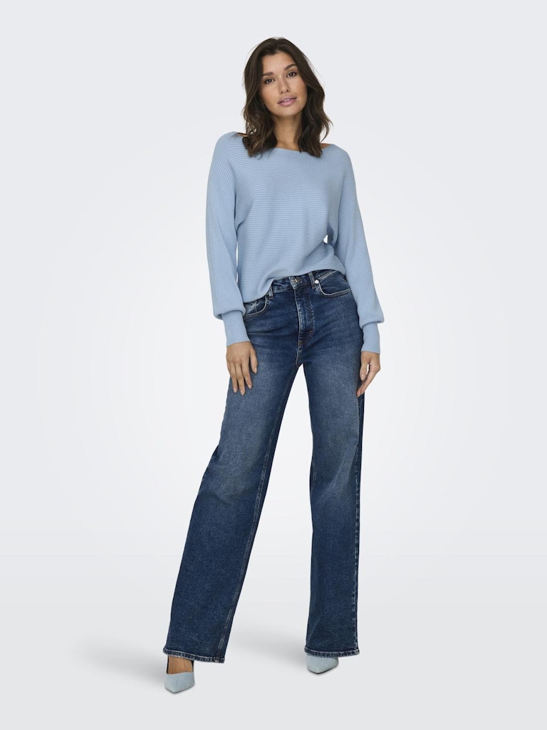 ONLY_FallWinter2022_4394476_15226298_5.jpg