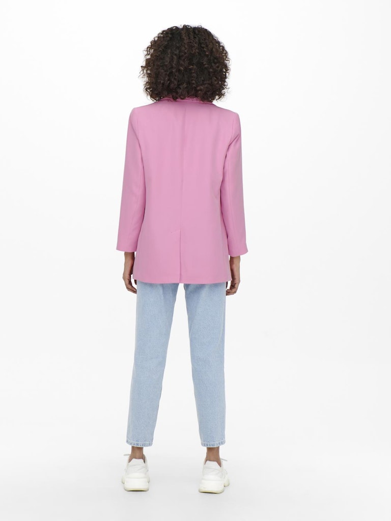 ONLY_FallWinter2021_3769862_15245698_5.jpg