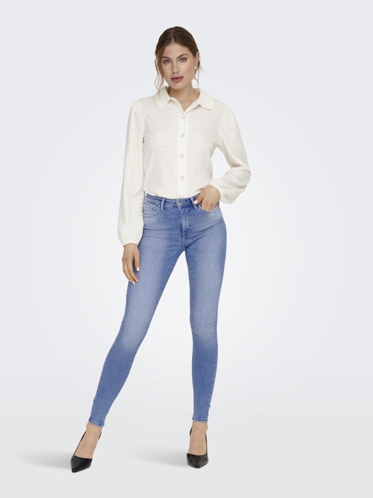 ONLY_SpringSummer2023_3816183_15250273_5.jpg