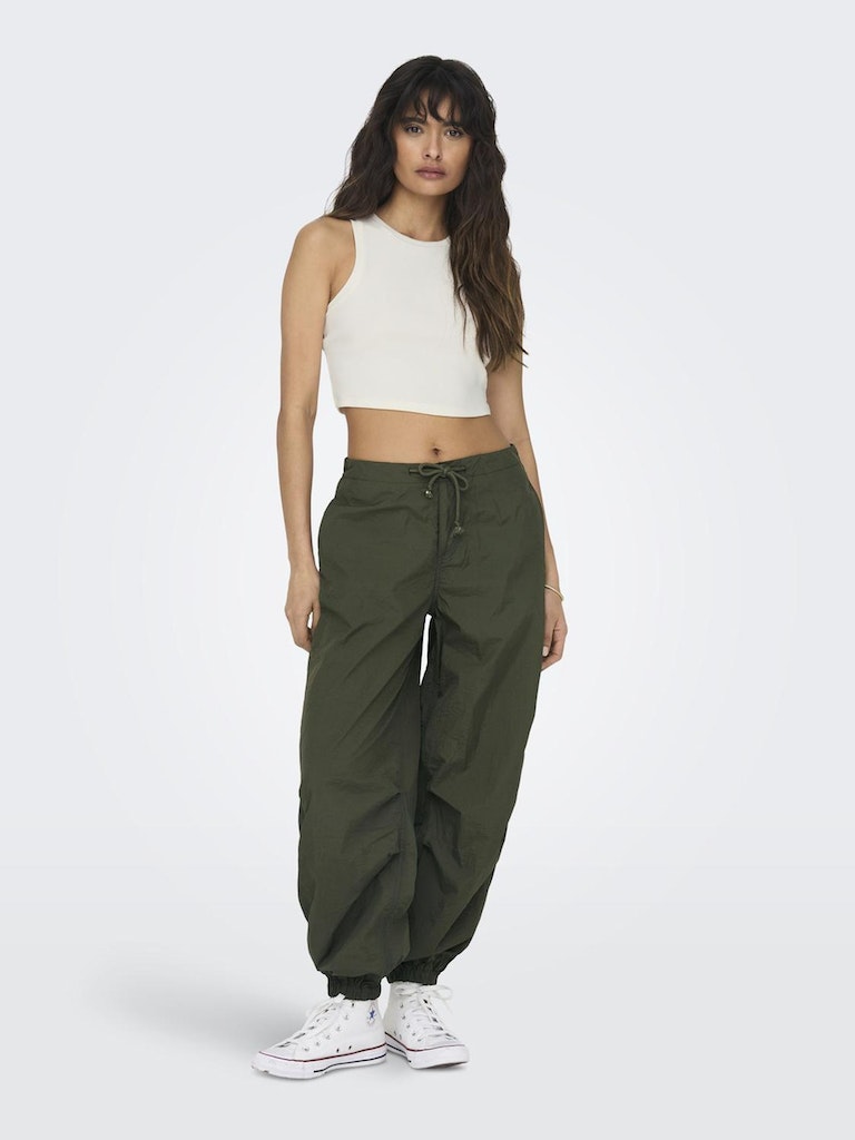 ONLY_SpringSummer2023_cloud-dancer_15282771_5.jpg