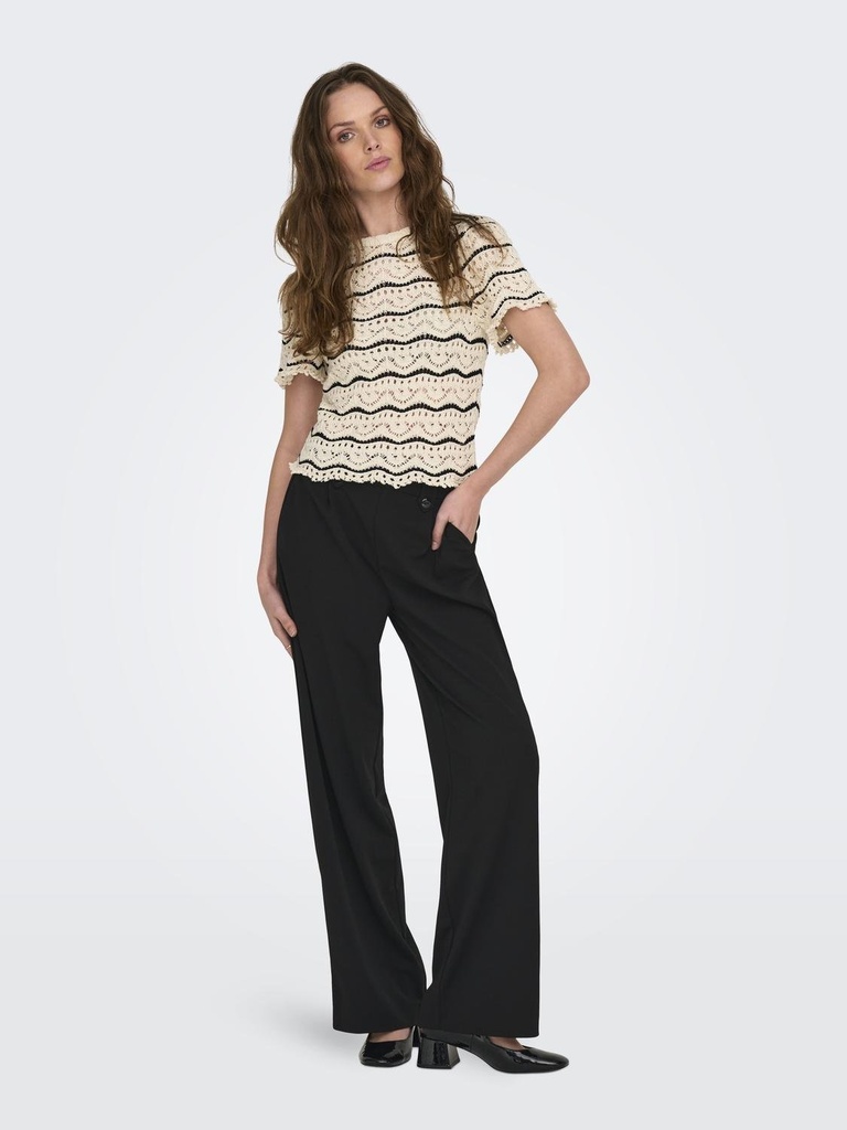 ONLY_Autumnwinter_4458522_15316553_5.jpg