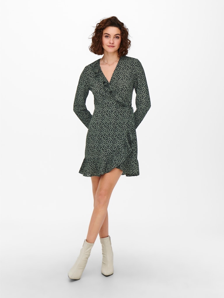 ONLY_FallWinter2022_3471040_15168029_6.jpg