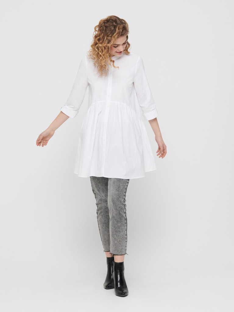 ONLY_SpringSummer2022_3339328_15198076_6.jpg