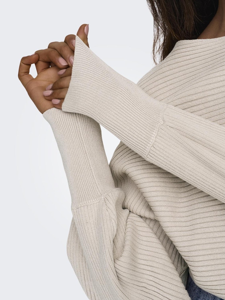 ONLY_FallWinter2022_3576767_15226298_6.jpg