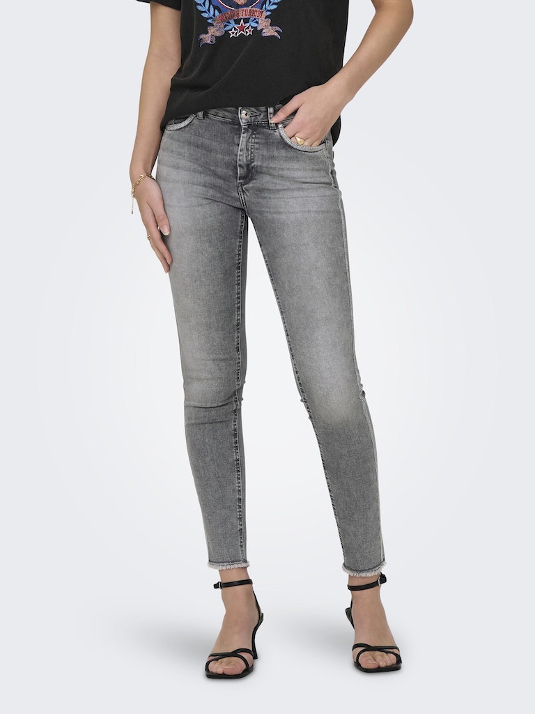 ONLY_Autumnwinter_4093622_15279874_6.jpg