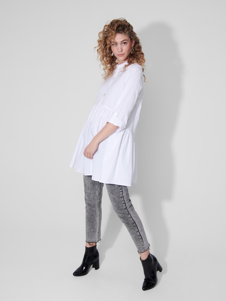 ONLY_SpringSummer2022_3339328_15198076_7.jpg