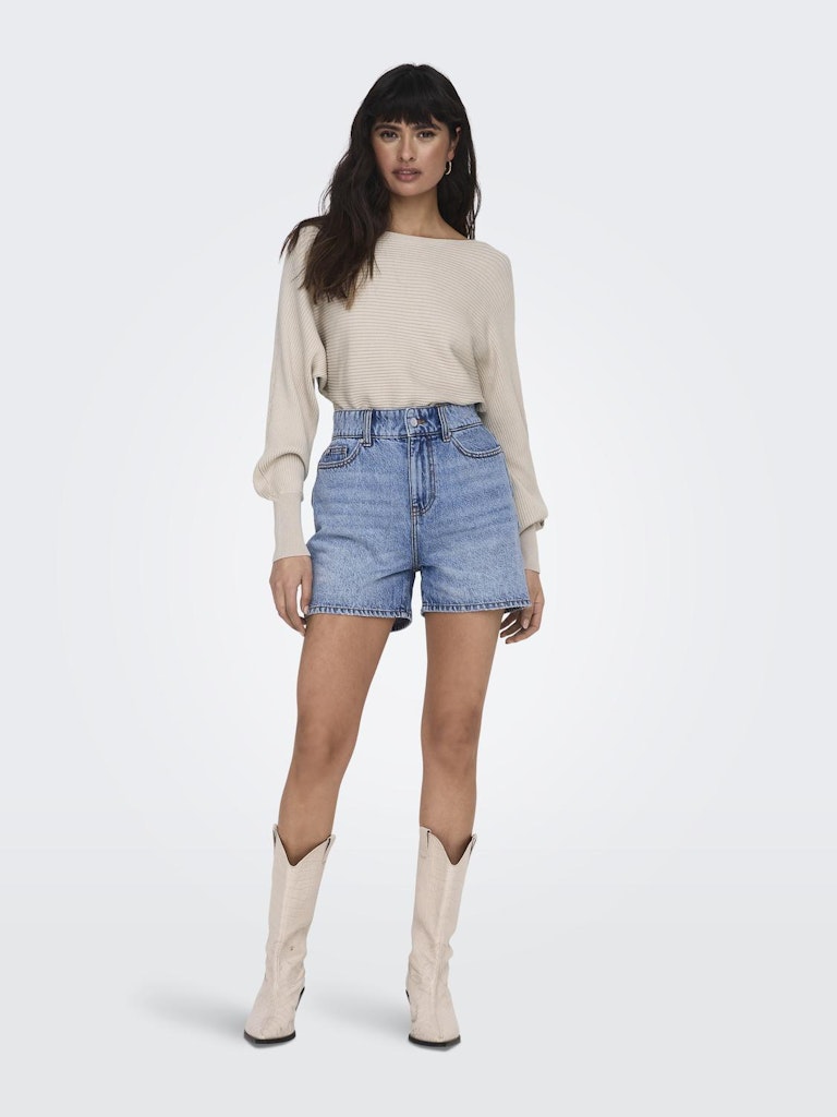 ONLY_FallWinter2022_3576767_15226298_7.jpg