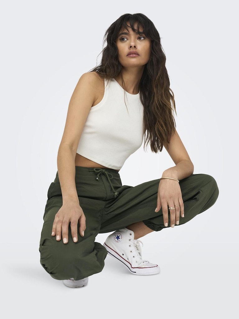 ONLY_SpringSummer2023_cloud-dancer_15282771_8.jpg