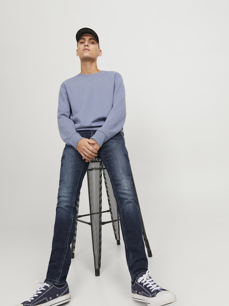JACK&JONES_SpringSummer2019_3255320_12166852_2.jpg