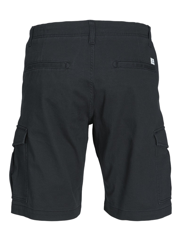 JACK&JONES_SpringSummer2023_3508162_12182555_2.jpg