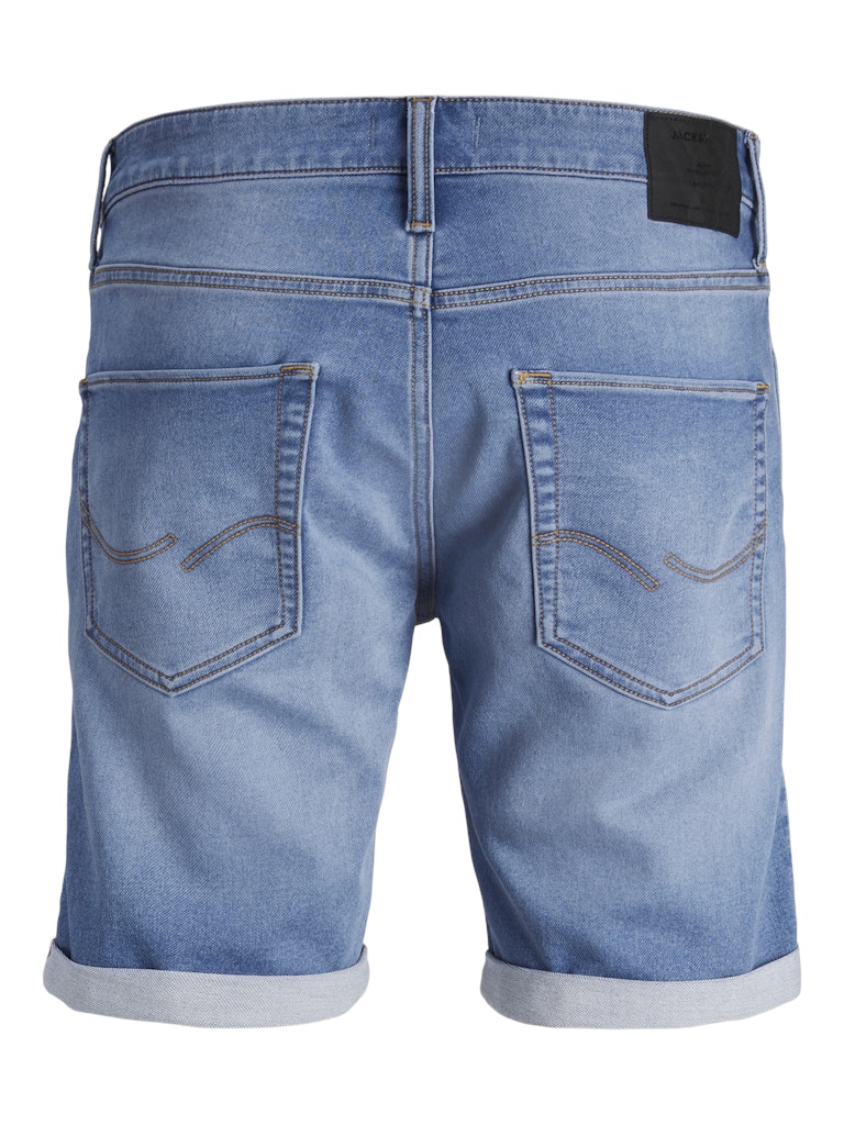 JACK&JONES_SpringSummer2024_4384112_12249208_2.jpg