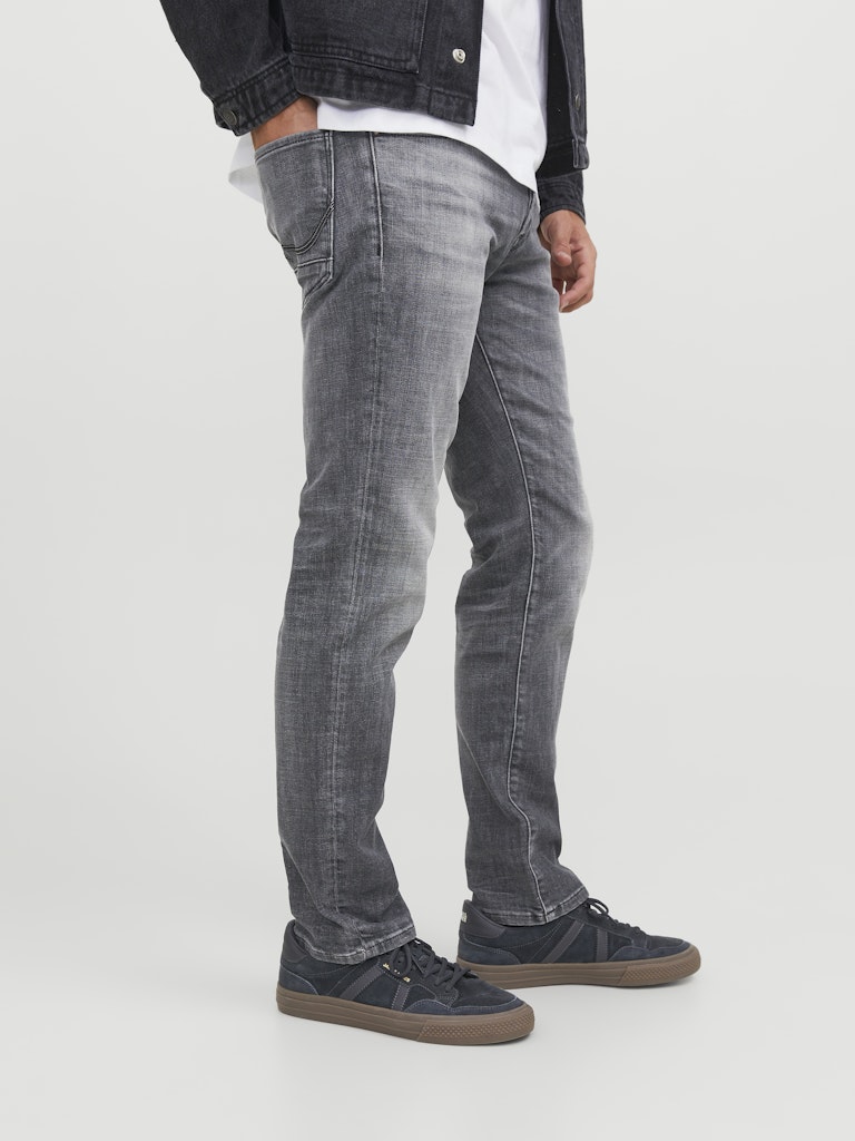 JACK&JONES_FallWinter2024_4247186_12237803_3.jpg