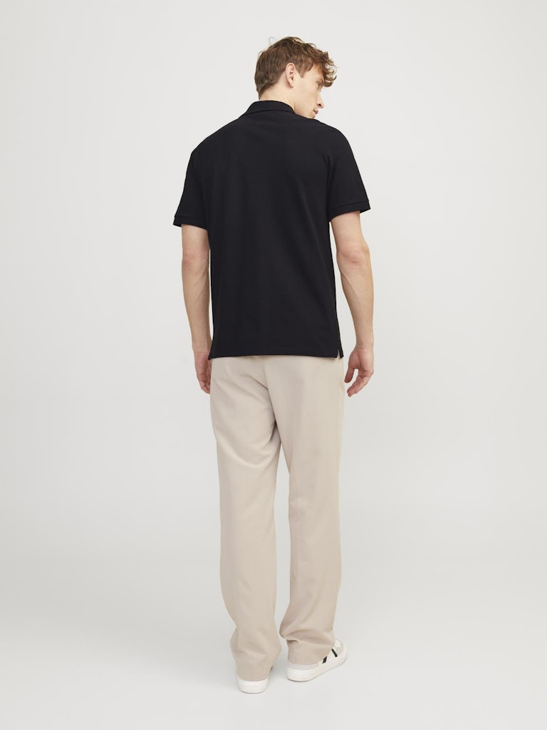 JACK&JONES_SpringSummer2024_4372286_12247387_3.jpg
