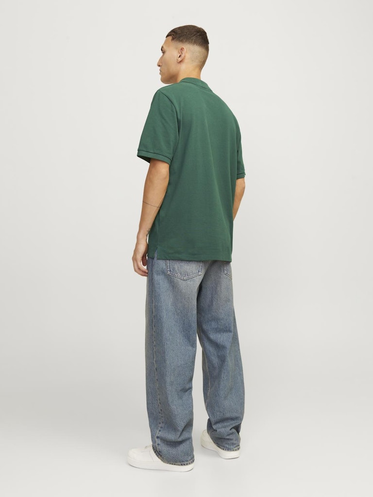 JACK&JONES_Springsummer_4372281_12247387_3.jpg
