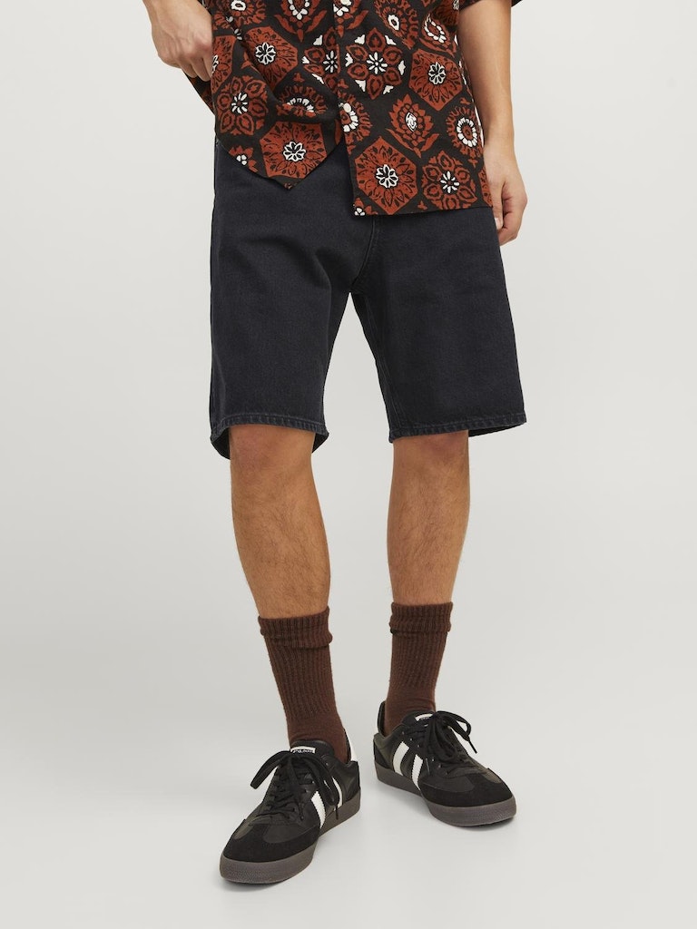 JACK&JONES_SpringSummer2024_4383372_12249068_3.jpg