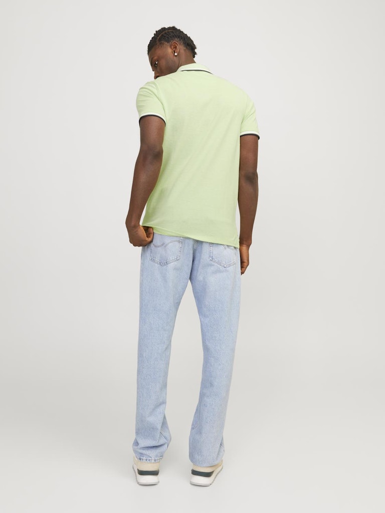 JACK&JONES_SpringSummer2018_4394076_12136668_3.jpg