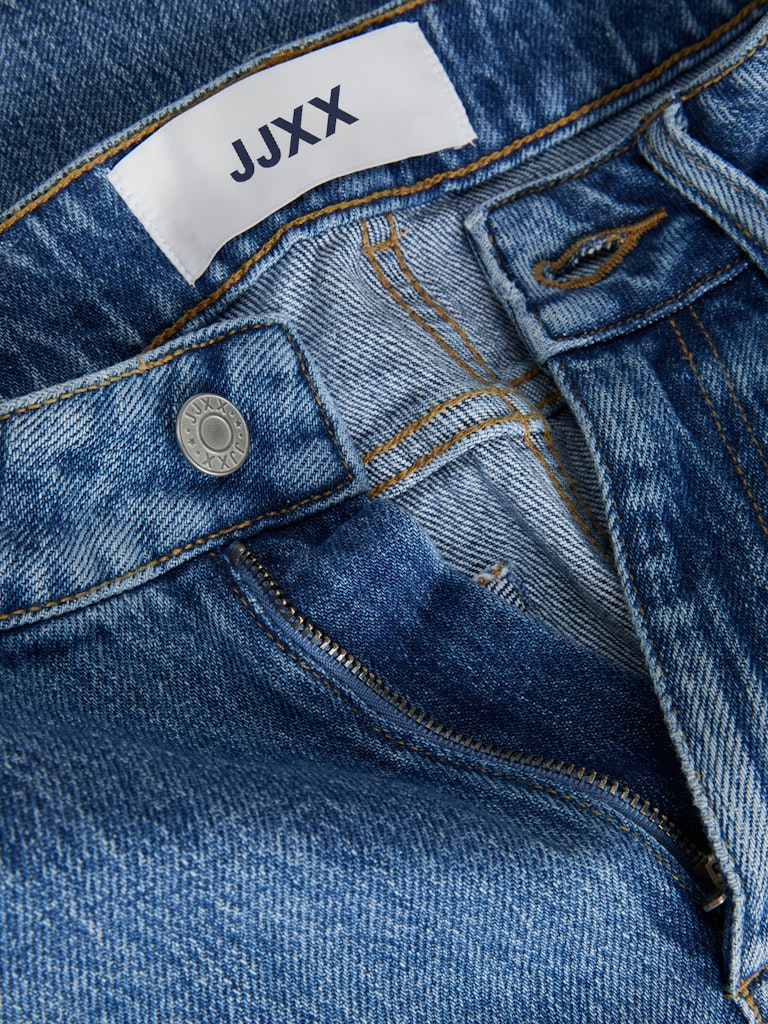 JJXX_SpringSummer2021_3813102_12203830_4.jpg