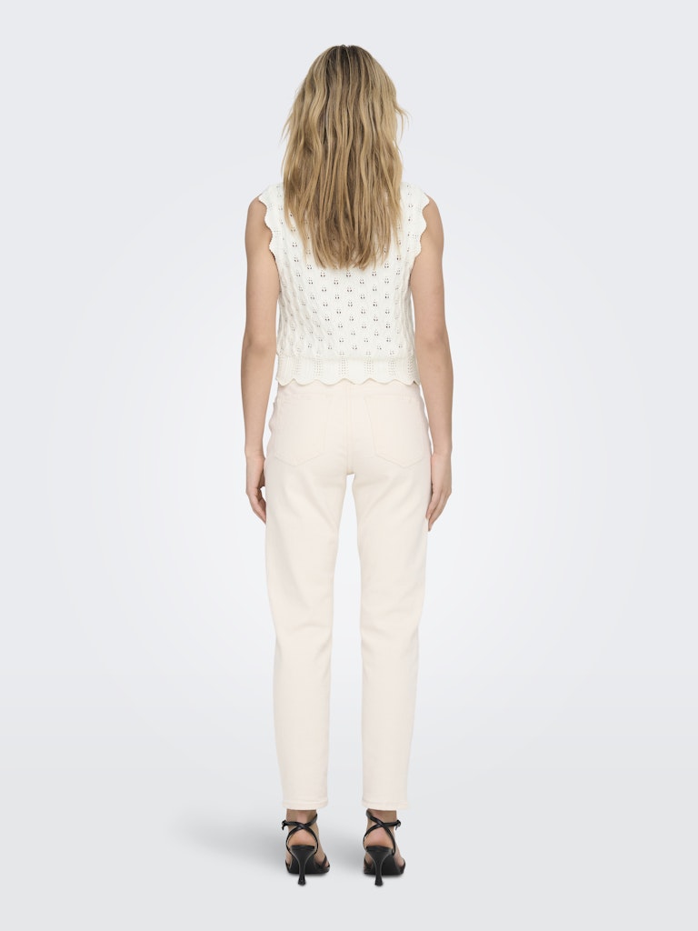 ONLY_SpringSummer2023_4278881_15291602_4.jpg