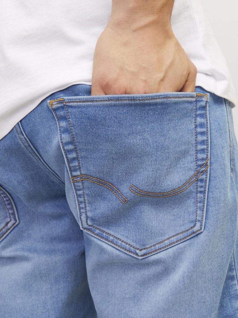 JACK&JONES_SpringSummer2024_4384112_12249208_4.jpg