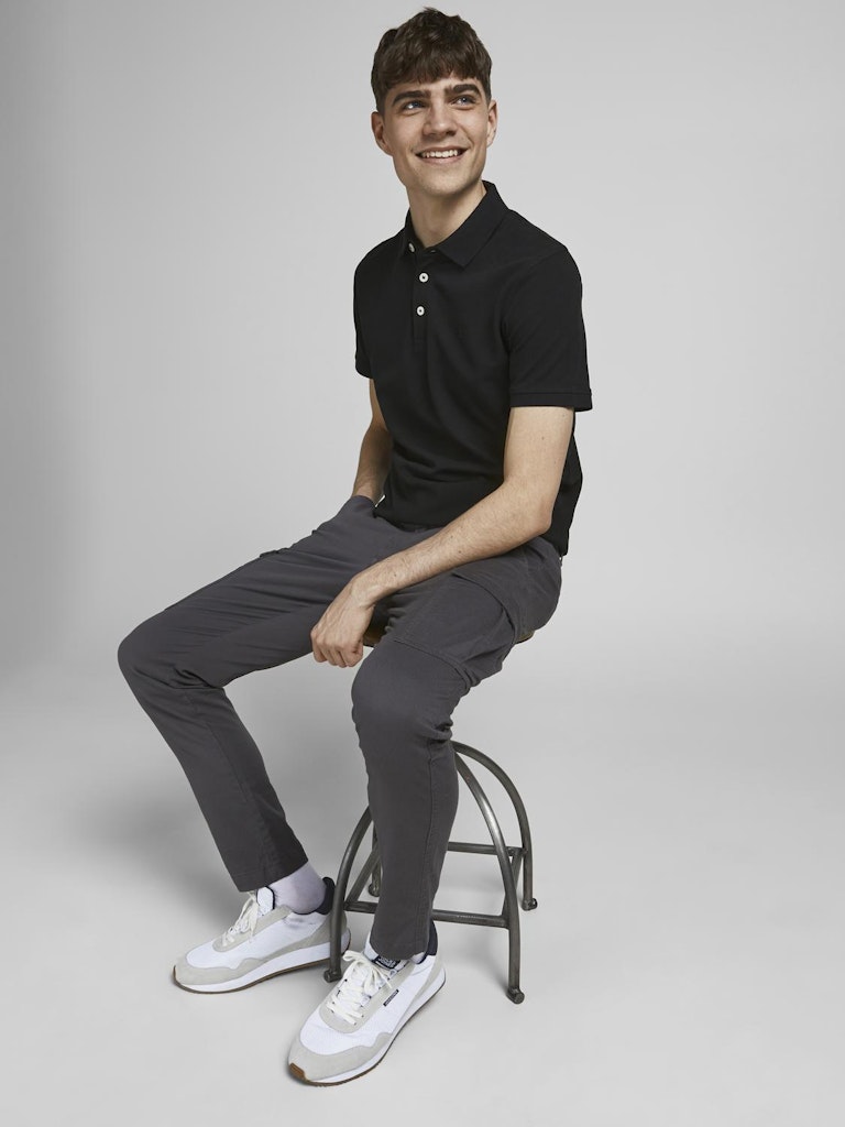 JACK&JONES_SpringSummer2018_3629757_12136668_5.jpg