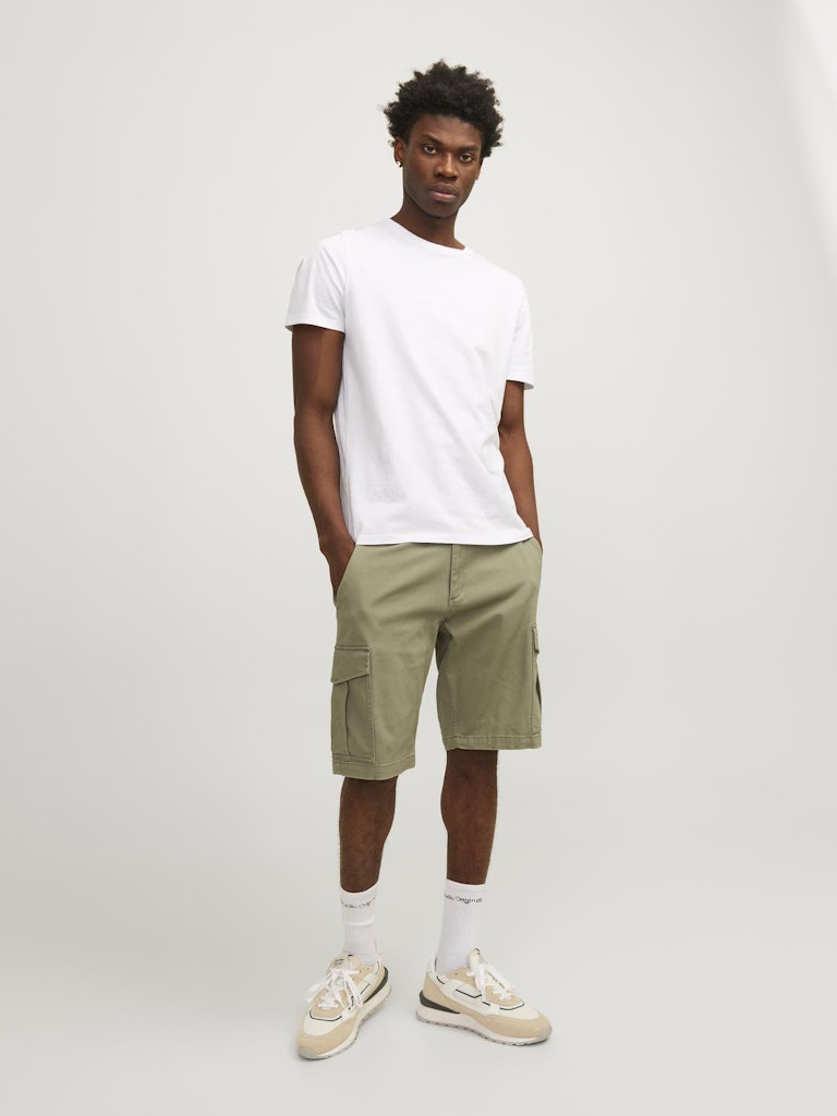 JACK&JONES_SpringSummer2023_4383405_12182555_5.jpg