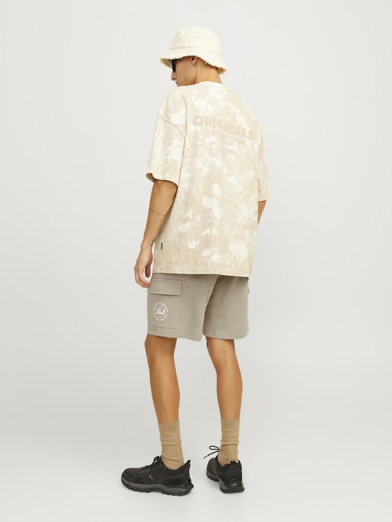 JACK&JONES_Springsummer_4390574_12249930_5.jpg