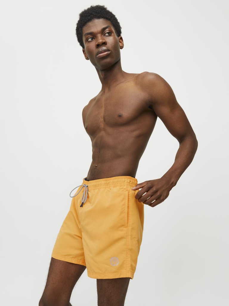 JACK&JONES_SpringSummer2023_4459889_12225961_5.jpg