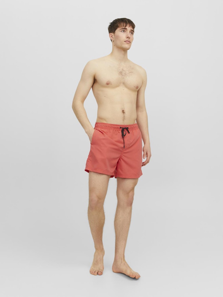 JACK&JONES_SpringSummer2023_4459890_12225961_5.jpg