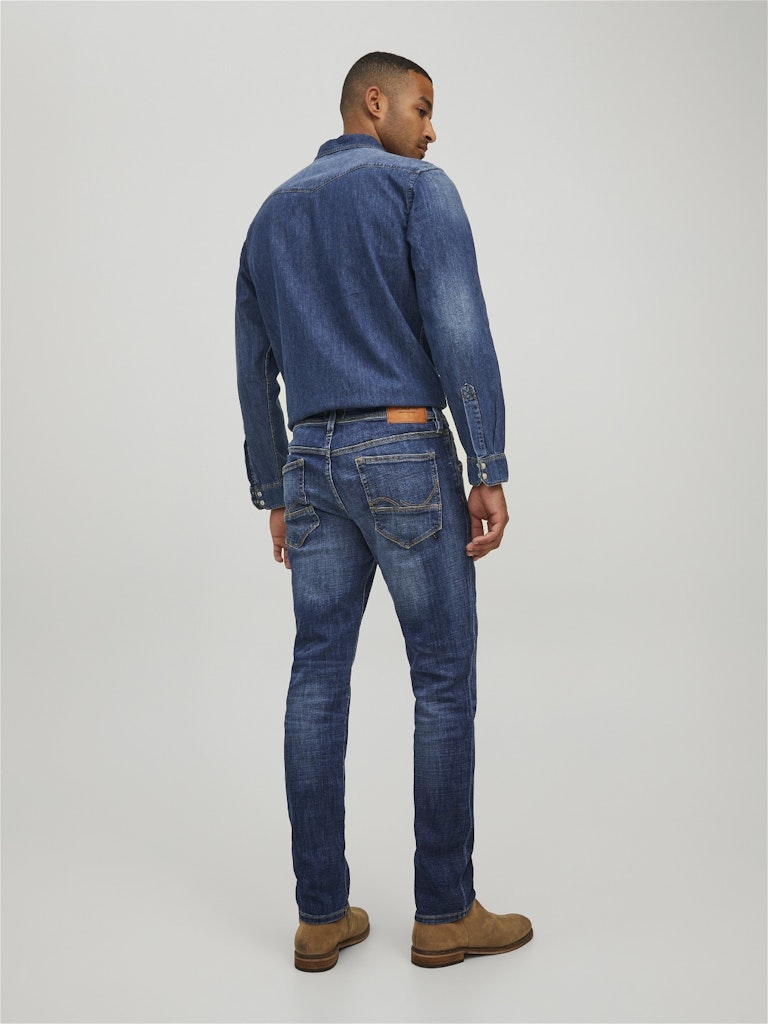 JACK&JONES_SpringSummer2022_3789650_12201944_6.jpg