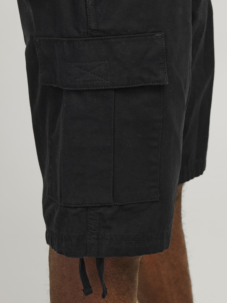 JACK&JONES_SpringSummer2024_4376952_12248685_6.jpg