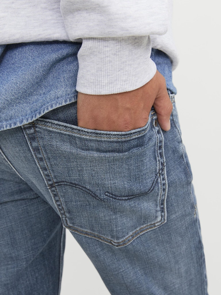 JACK&JONES_FallWinter2023_blue-denim_12250062_6.jpg