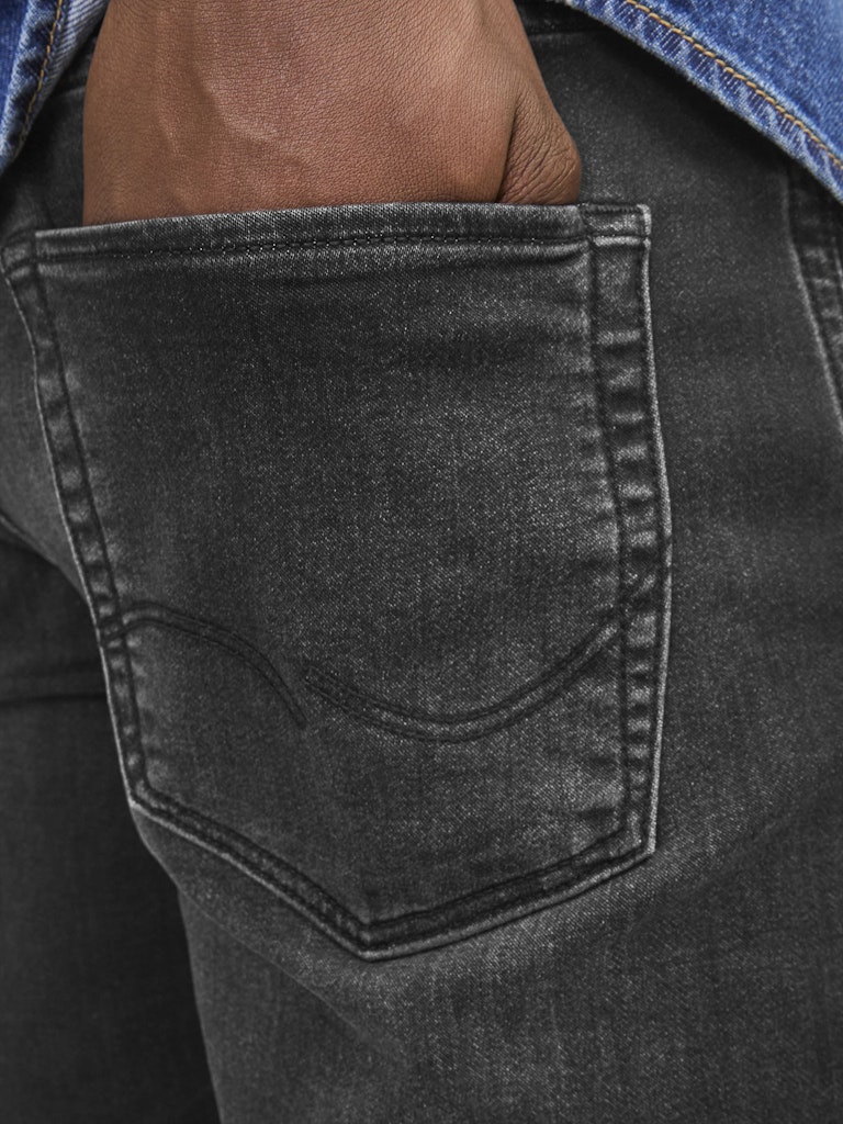 JACK&JONES_SpringSummer2024_black-denim_12252246_6.jpg