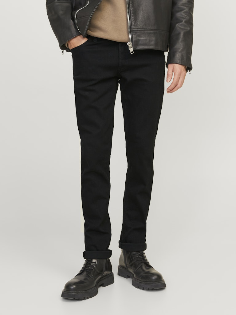 JACK&JONES_FallWinter2019_3019273_12152346_7.jpg
