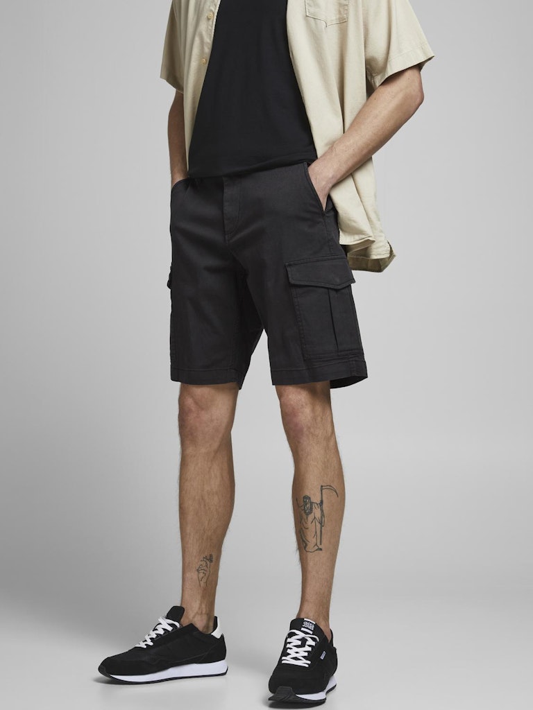 JACK&JONES_SpringSummer2023_3508162_12182555_7.jpg