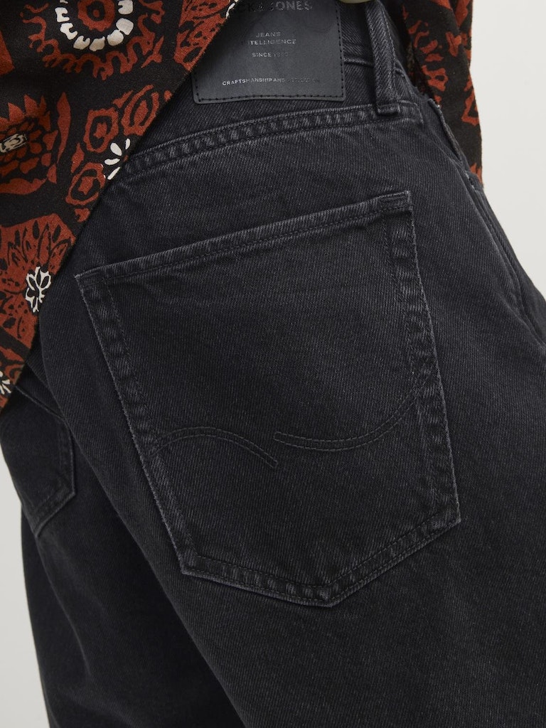 JACK&JONES_SpringSummer2024_4383372_12249068_7.jpg