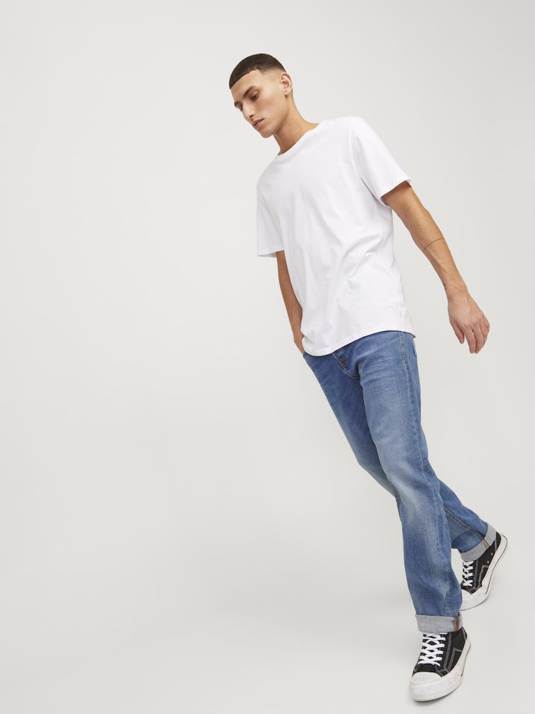 JACK&JONES_FallWinter2018_2937269_12146866_8.jpg