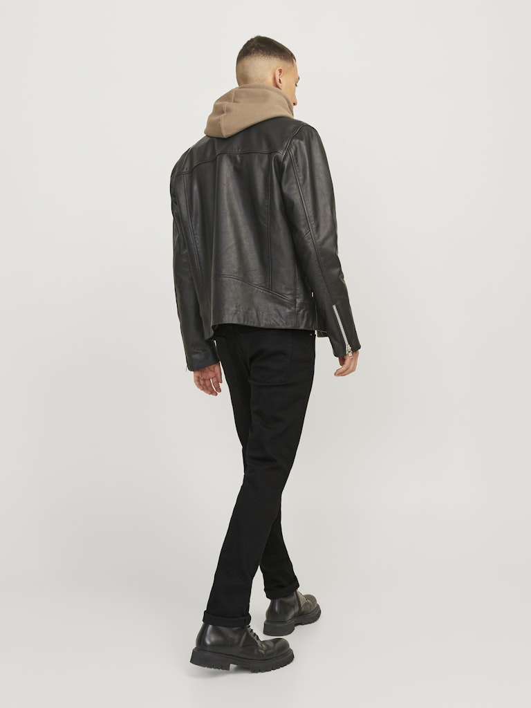 JACK&JONES_FallWinter2019_3019273_12152346_8.jpg